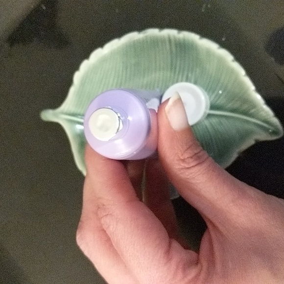 Blowout Cream - Picture 3 of 3